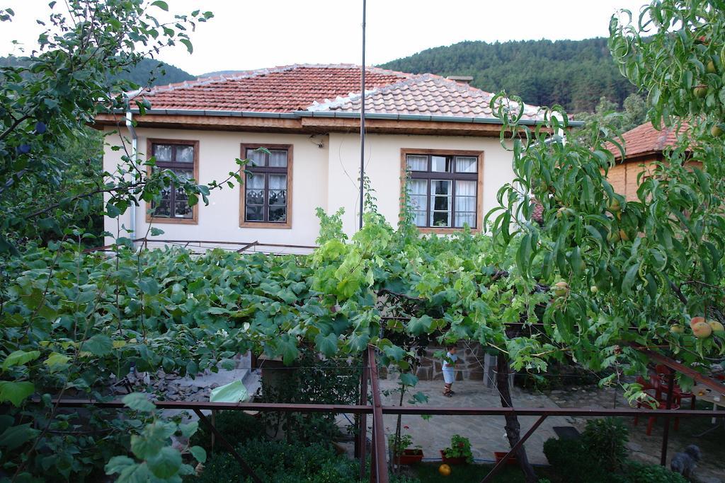 Къщата в Шипка Villa Стая снимка