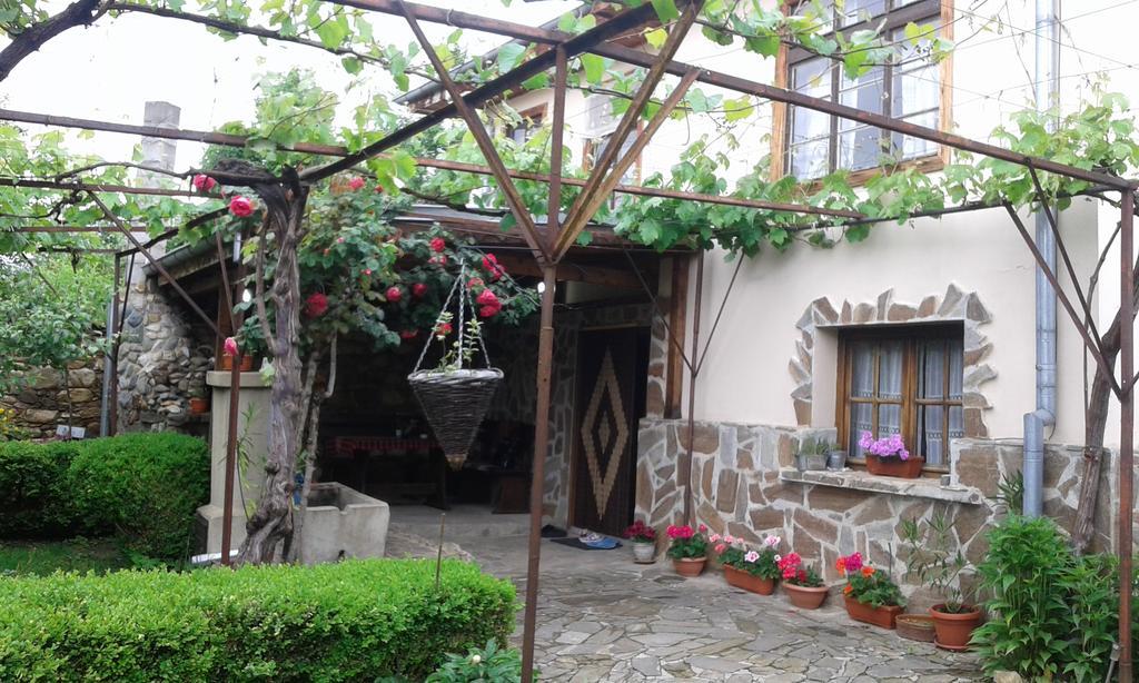Къщата в Шипка Villa Екстериор снимка