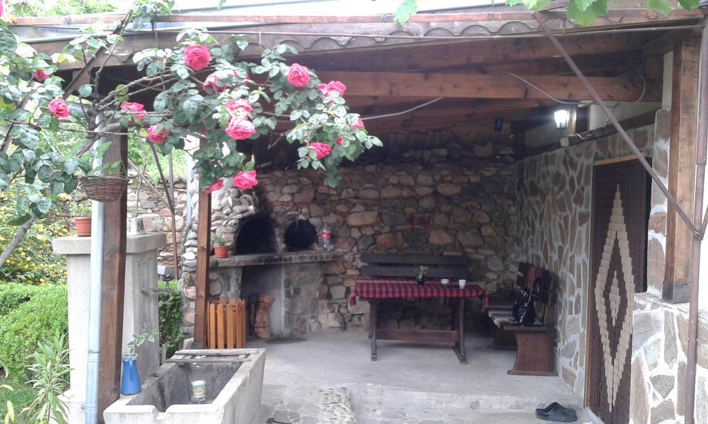 Къщата в Шипка Villa Екстериор снимка